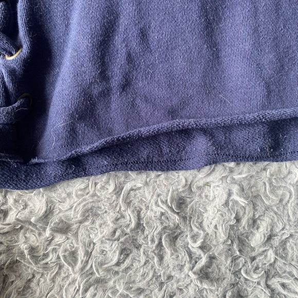 Arie Cropped Sweater - Picture 3 of 5